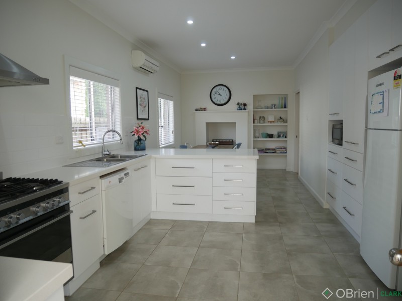 160 Sutton Street, Warragul VIC 3820