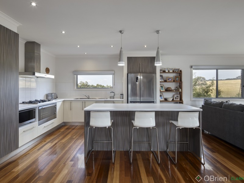 31 Willow Crescent, Warragul VIC 3820