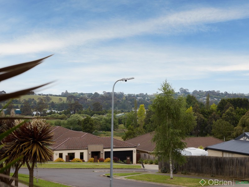 11 Atkinson Court, Warragul VIC 3820