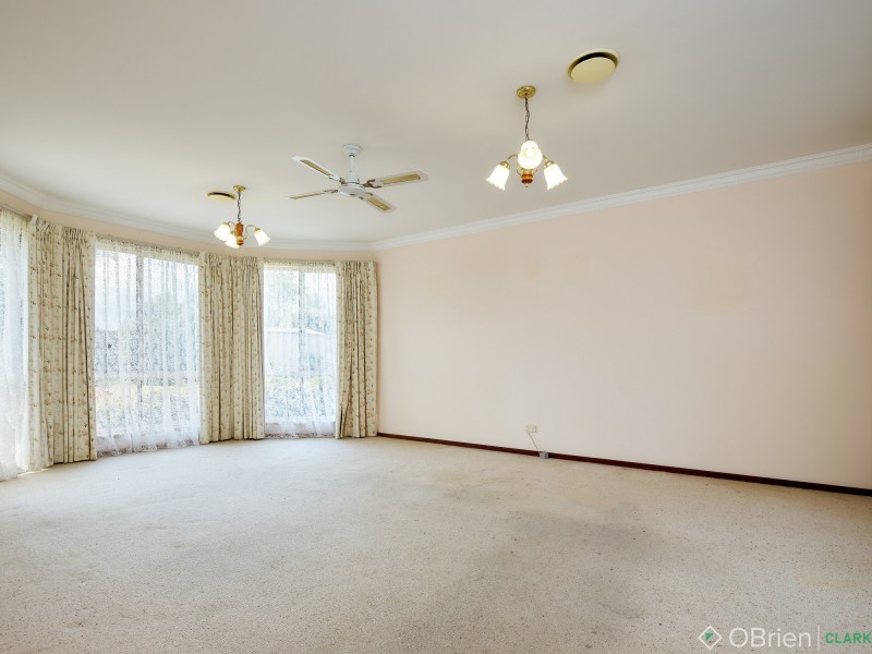 5 Myrtle Crescent, Warragul VIC 3820
