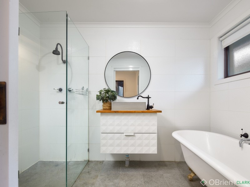 39 Biram Drive, Warragul VIC 3820