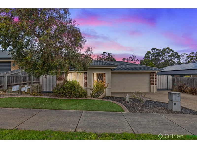 22 Holland Street, Drouin VIC 3818