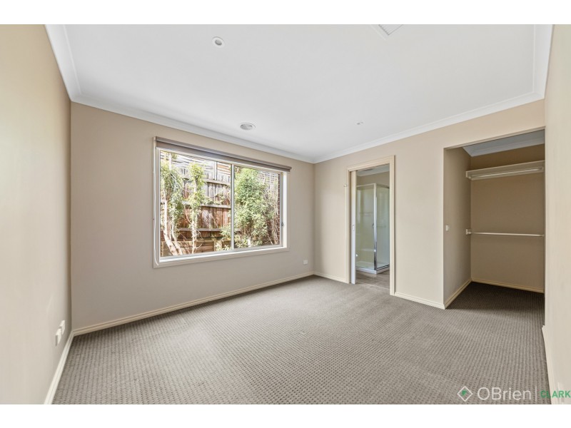 22 Holland Street, Drouin VIC 3818