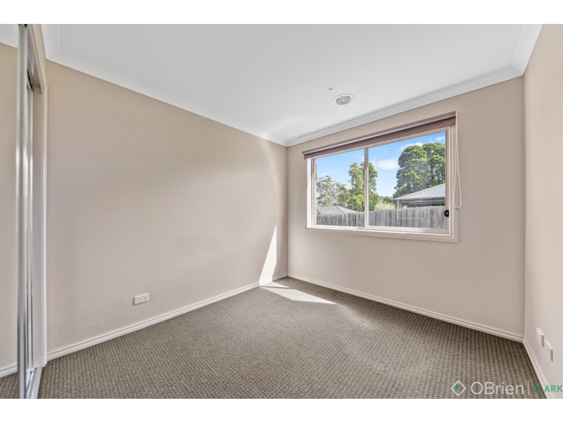 22 Holland Street, Drouin VIC 3818