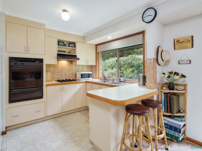 1/2 Wolff Street, Drouin VIC 3818
