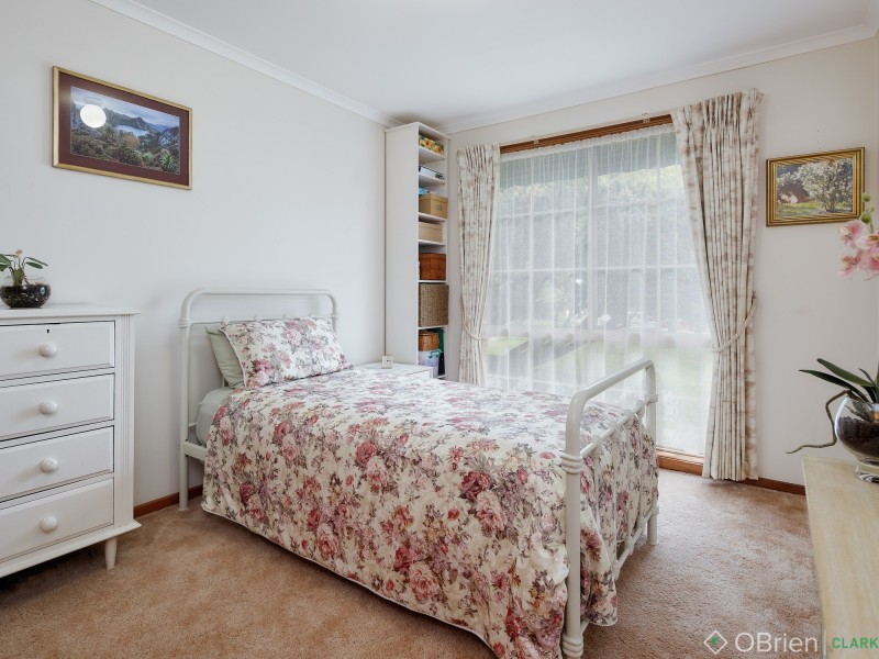 1/2 Wolff Street, Drouin VIC 3818