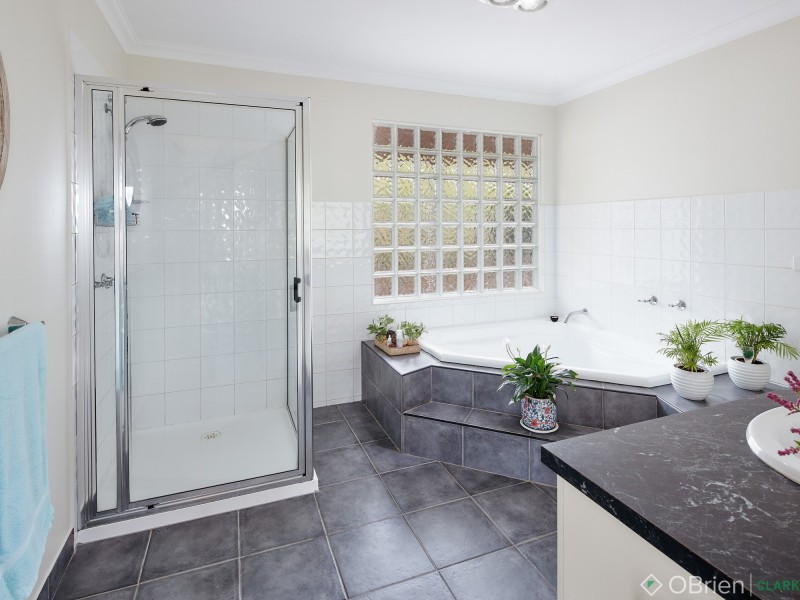 27 Antonia Road, Boolarra VIC 3870