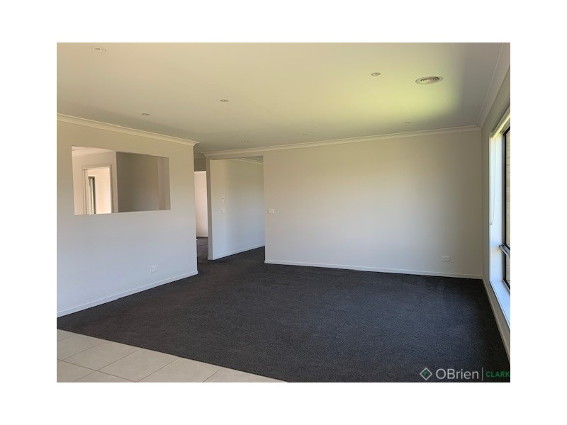 3 Lantana Avenue, Warragul VIC 3820