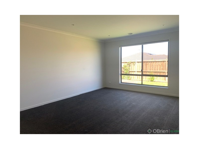 3 Lantana Avenue, Warragul VIC 3820