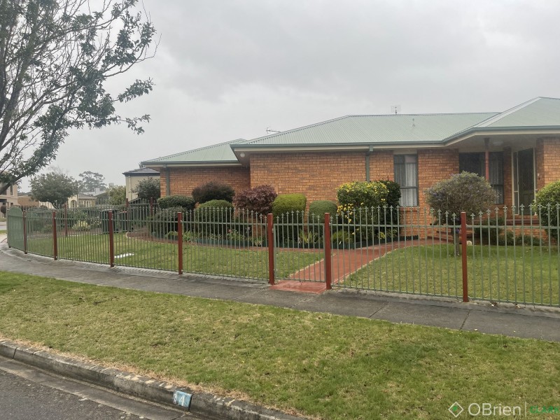 14 Banksia Street, Warragul VIC 3820