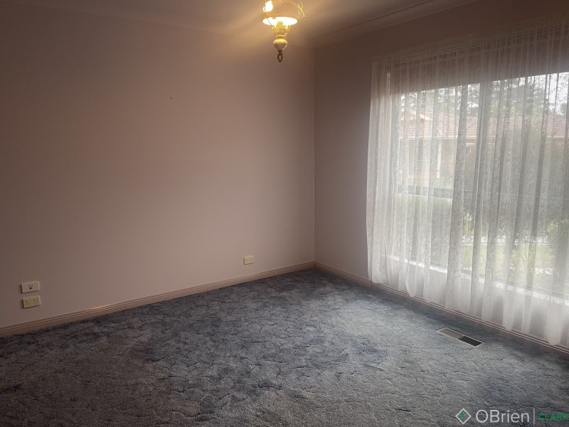 14 Banksia Street, Warragul VIC 3820