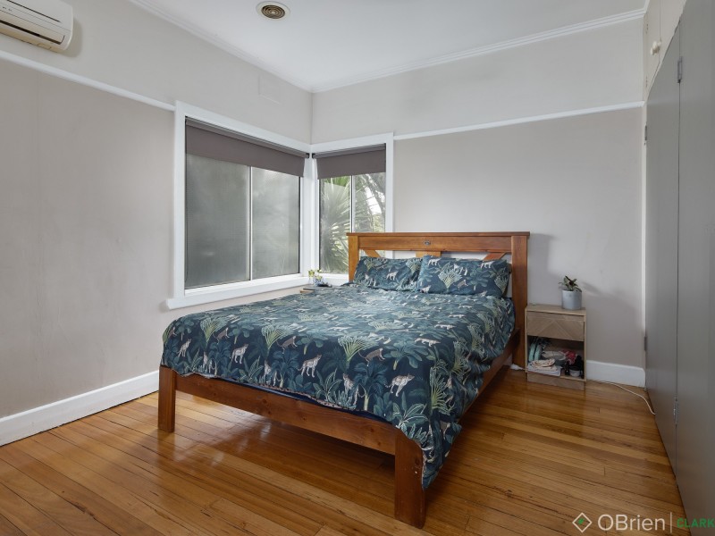 6 McClure Street, Drouin VIC 3818
