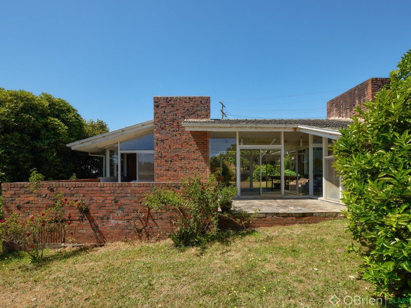 7 Dundee Street, Warragul VIC 3820