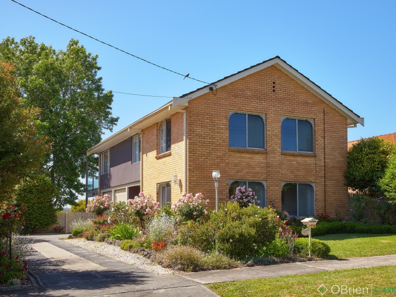 19 Lisle Street, Moe VIC 3825