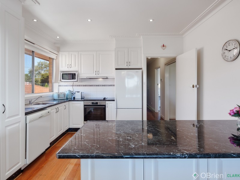 19 Lisle Street, Moe VIC 3825