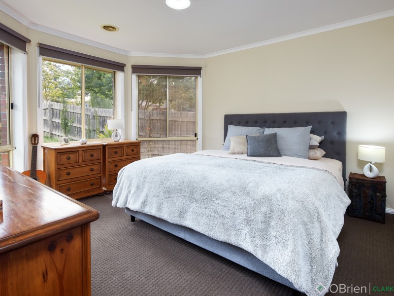 12 Palm Square, Drouin VIC 3818