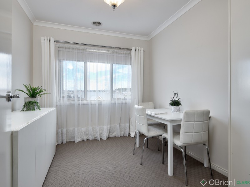 38 Monica Drive, Drouin VIC 3818