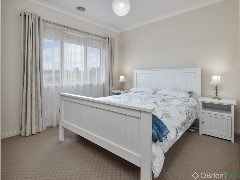 38 Monica Drive, Drouin VIC 3818