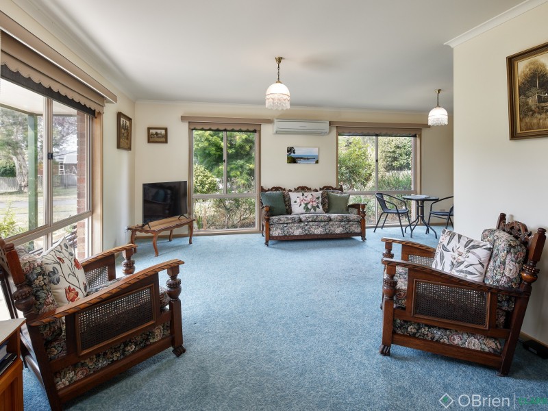 43 Waratah Drive, Warragul VIC 3820
