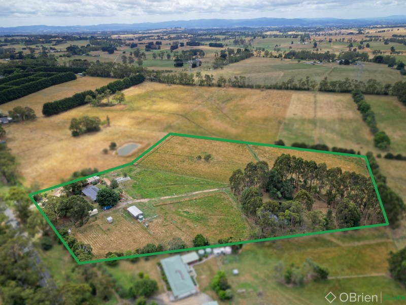 815 Main South Road, Drouin South VIC 3818