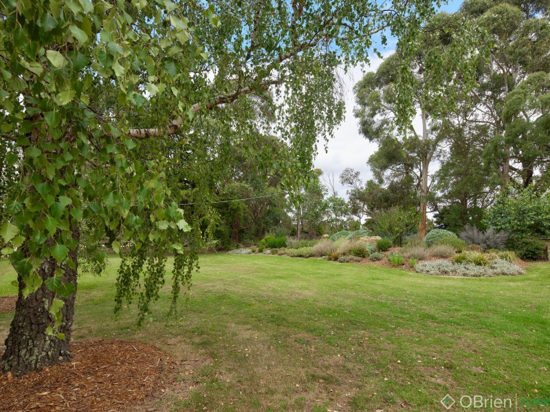 815 Main South Road, Drouin South VIC 3818