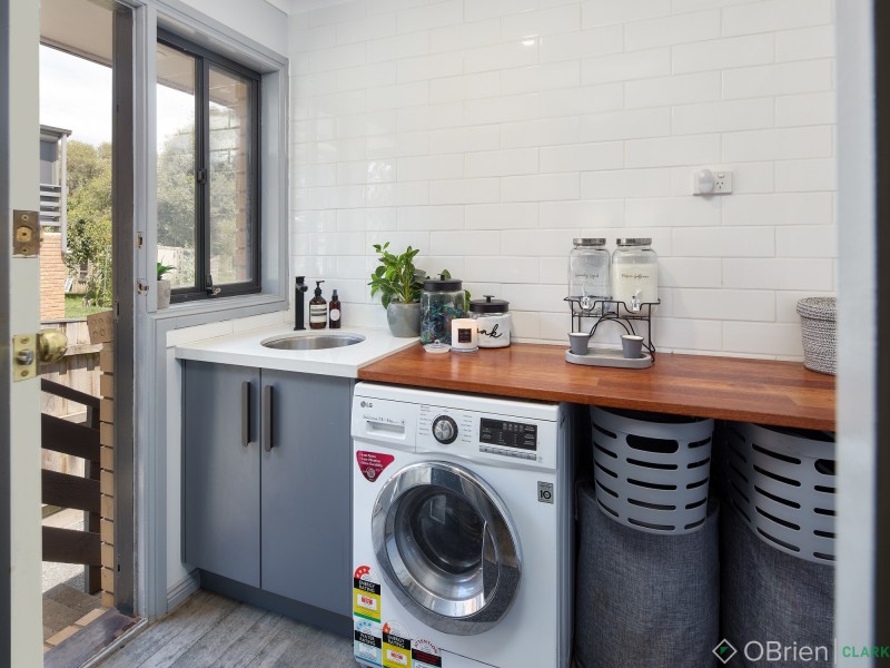 37 Darnum Street, Drouin VIC 3818