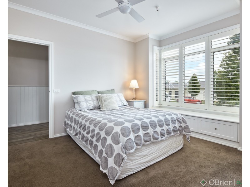 6 Terracini Court, Drouin VIC 3818