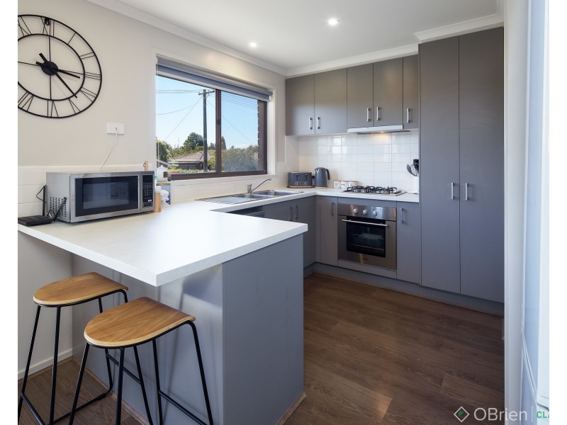 2/14 Somerset Drive, Warragul VIC 3820