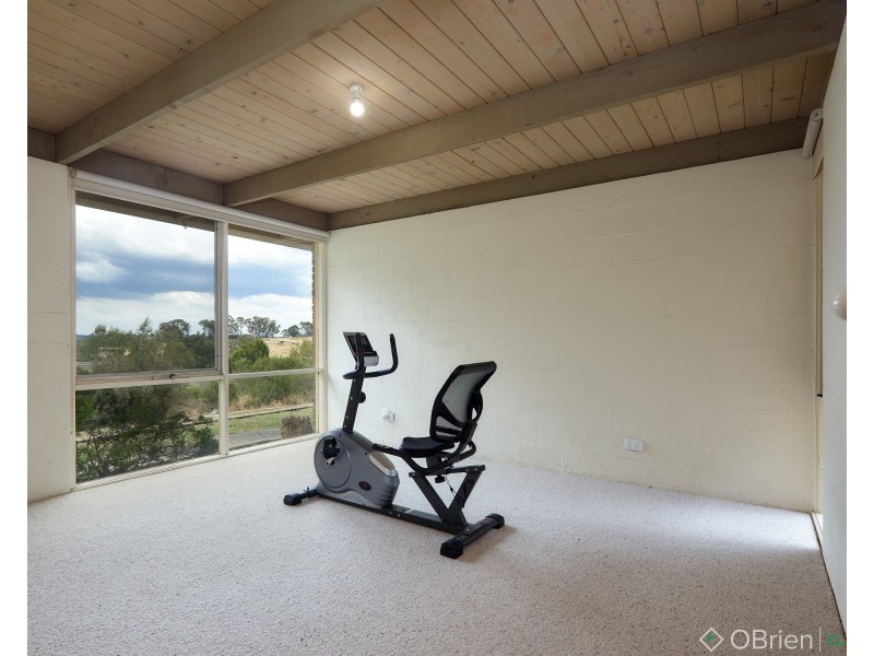 16 Oak Court, Warragul VIC 3820