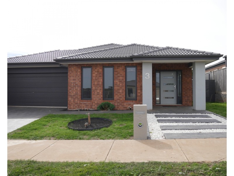 3 Sunridge Avenue, Warragul VIC 3820