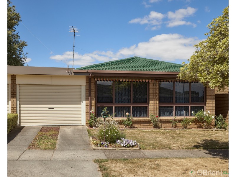 2/13 Rangeview Street, Warragul VIC 3820