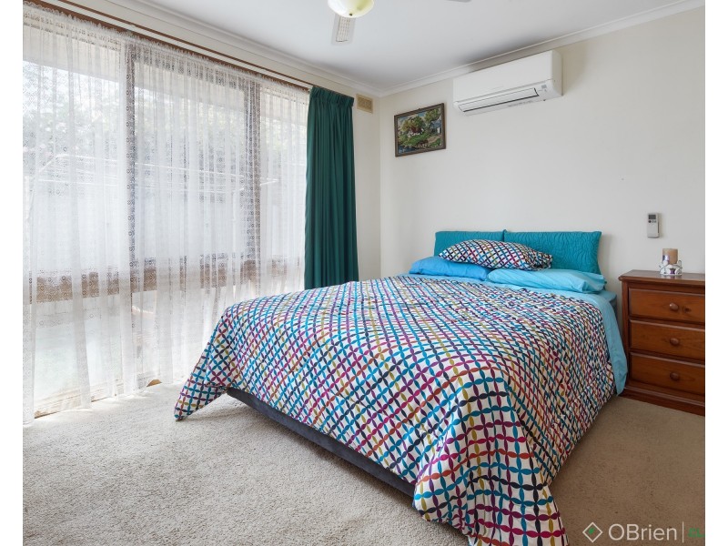 2/13 Rangeview Street, Warragul VIC 3820