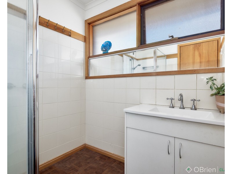 2/13 Rangeview Street, Warragul VIC 3820