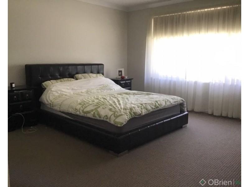 70 Mills Road, Warragul VIC 3820