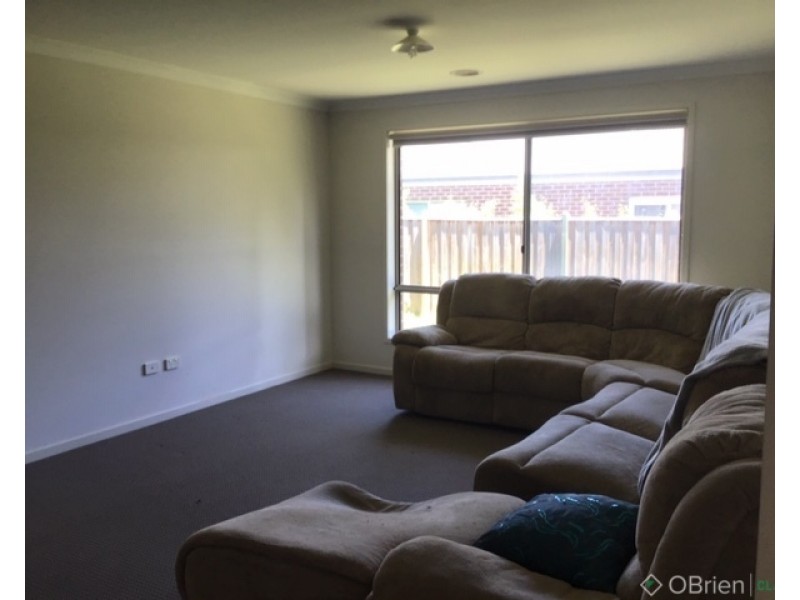 70 Mills Road, Warragul VIC 3820