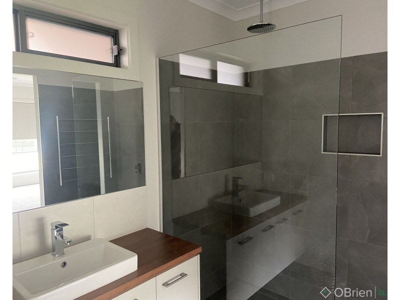 13 Pandanus Court, Warragul VIC 3820