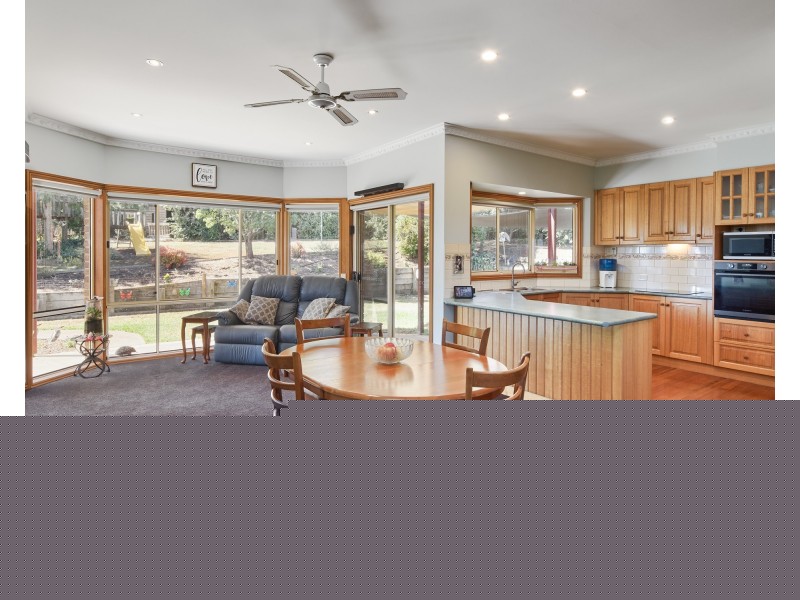 10 Hunter Close, Drouin VIC 3818