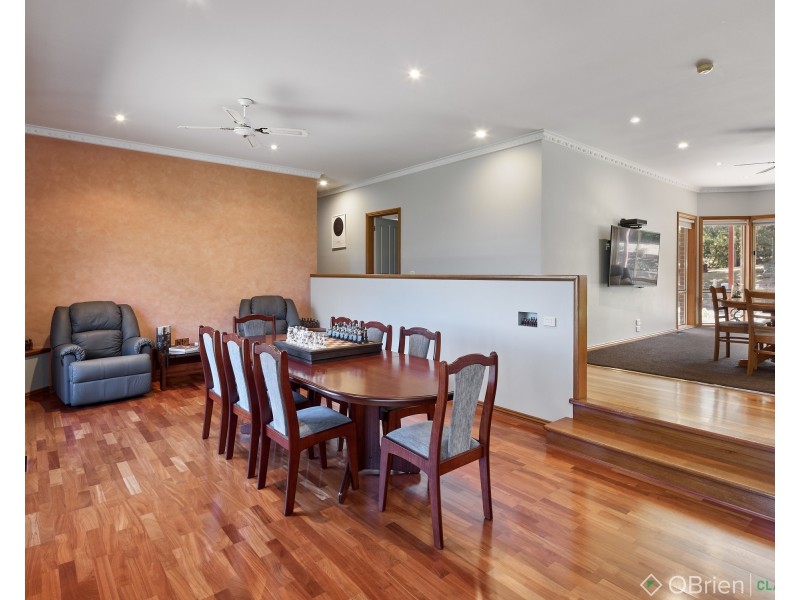 10 Hunter Close, Drouin VIC 3818