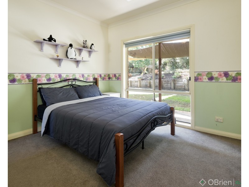 10 Hunter Close, Drouin VIC 3818