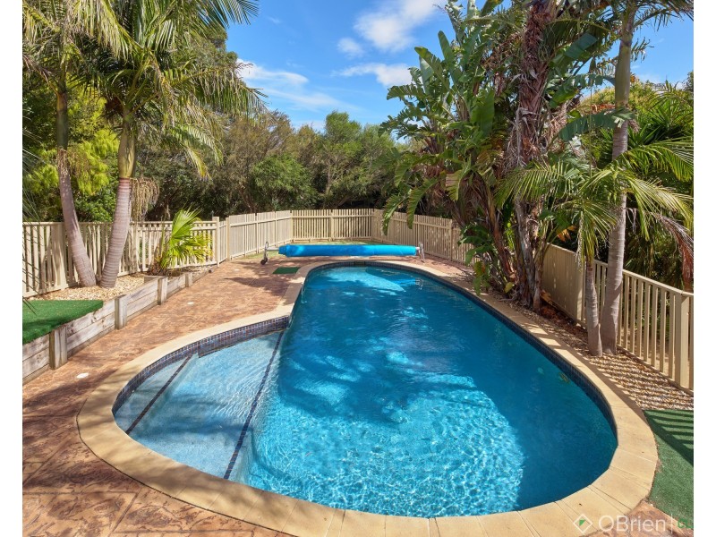 10 Hunter Close, Drouin VIC 3818