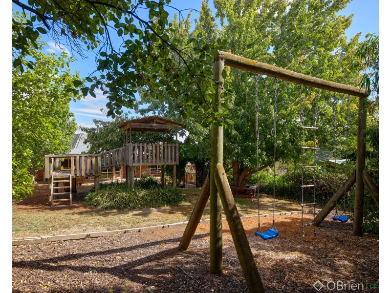 10 Hunter Close, Drouin VIC 3818