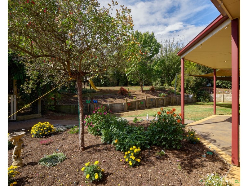 10 Hunter Close, Drouin VIC 3818