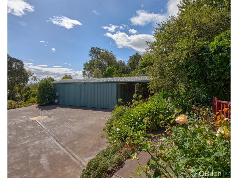 10 Hunter Close, Drouin VIC 3818
