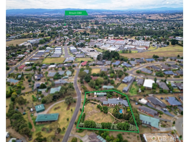 10 Hunter Close, Drouin VIC 3818