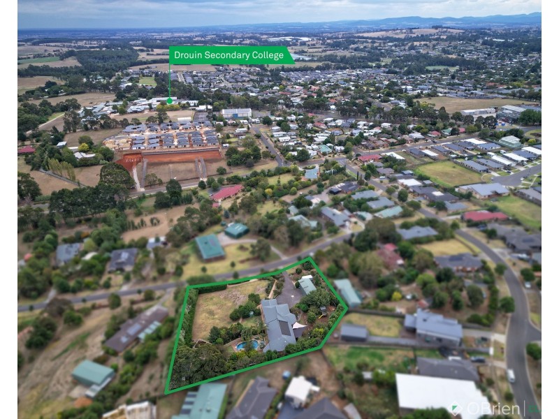 10 Hunter Close, Drouin VIC 3818