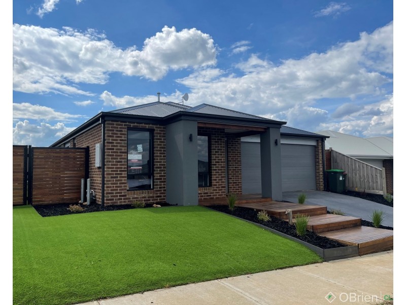 4 Hickory Street, Warragul VIC 3820