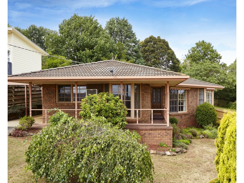 72 McNeilly Road, Drouin VIC 3818