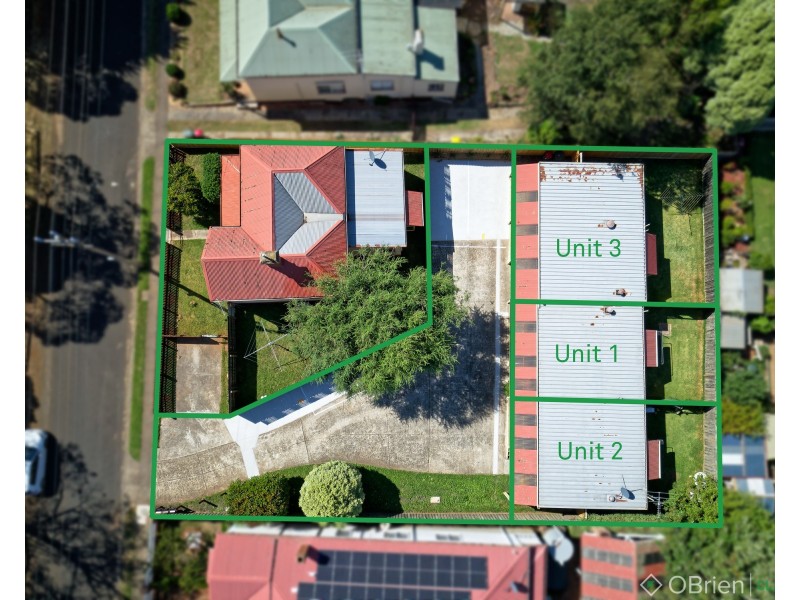 3/6 Railway Avenue, Drouin VIC 3818