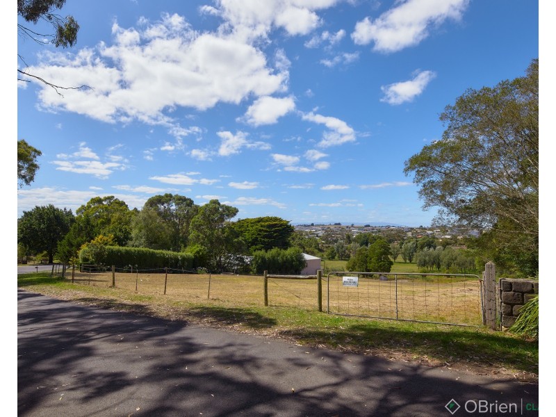 13 Toorongo Court, Warragul VIC 3820