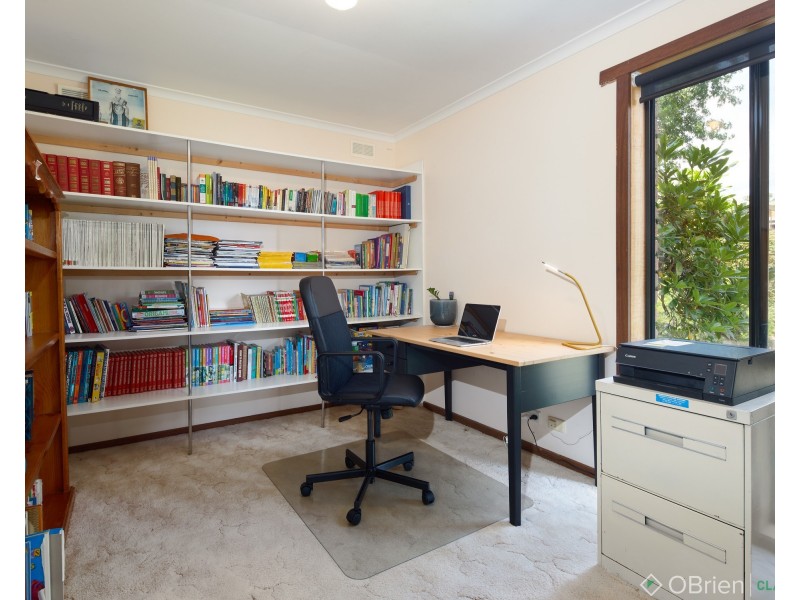 10 Hillandale Road, Warragul VIC 3820